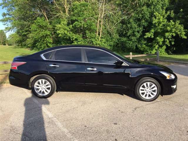 Nissan Altima 2015 photo 3